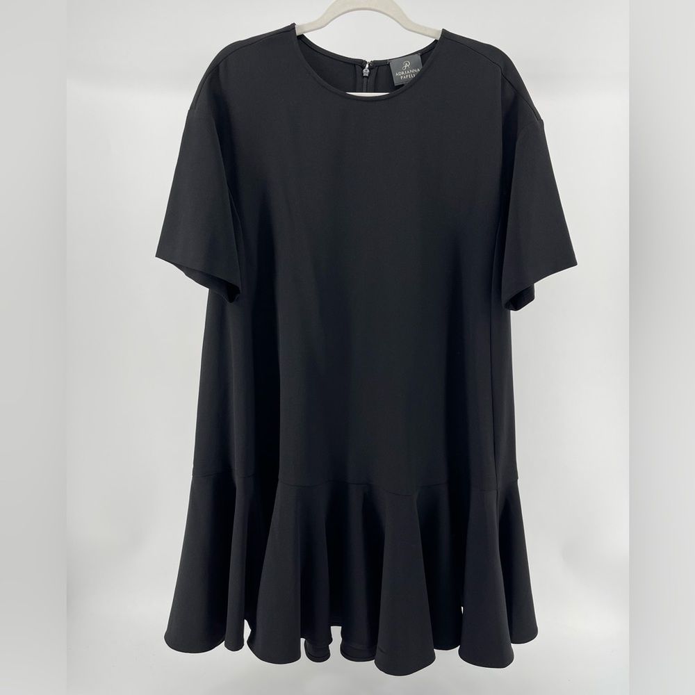 Adrianna Papell Black Short Sleeve Ruffle Hem Swing Dress, Women's Medium